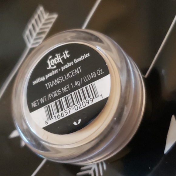 MINI KVD VEGAN BEAUTY LOCK-IT SETTING POWDER. - Picture 5 of 6
